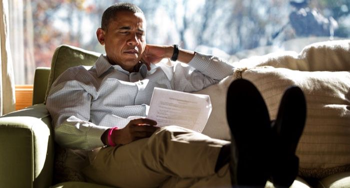 Obama reading
